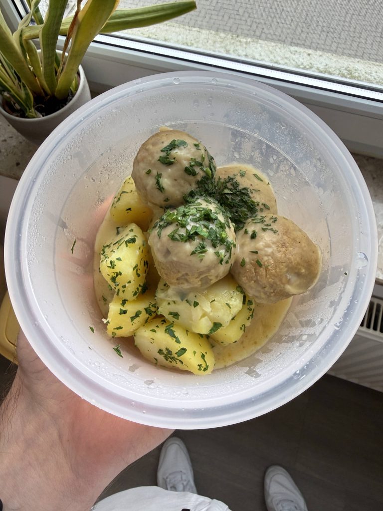 Königsberger Klopse aus veganem Hack